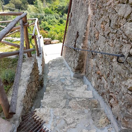 Ca Di Pippo "Tasso" Appartamento Ristrutturato Orco Feglino Extérieur photo