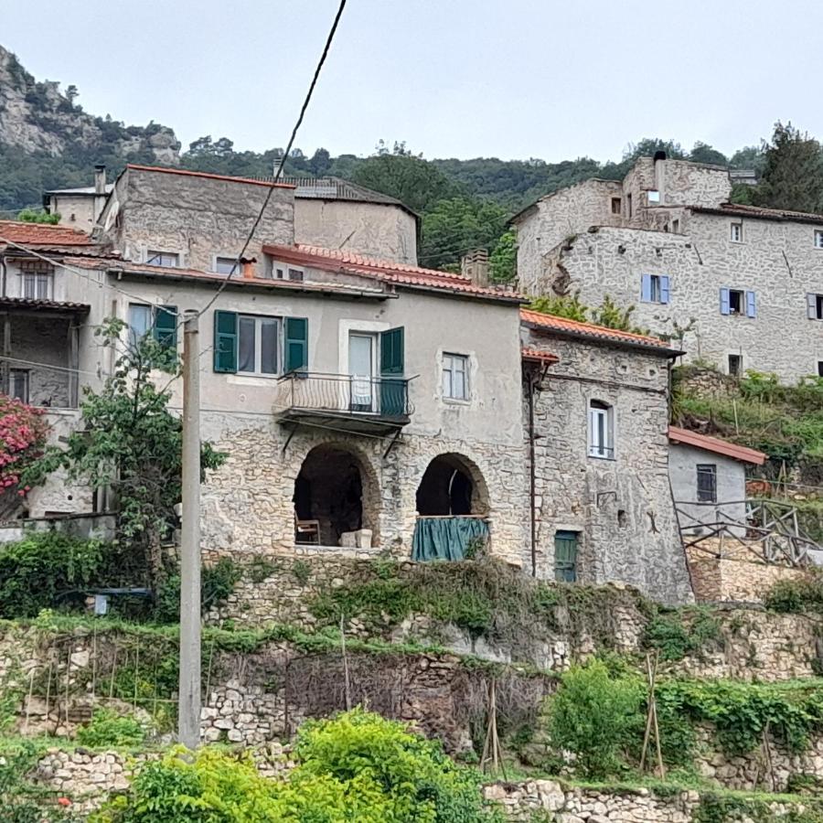 Ca Di Pippo "Tasso" Appartamento Ristrutturato Orco Feglino Extérieur photo